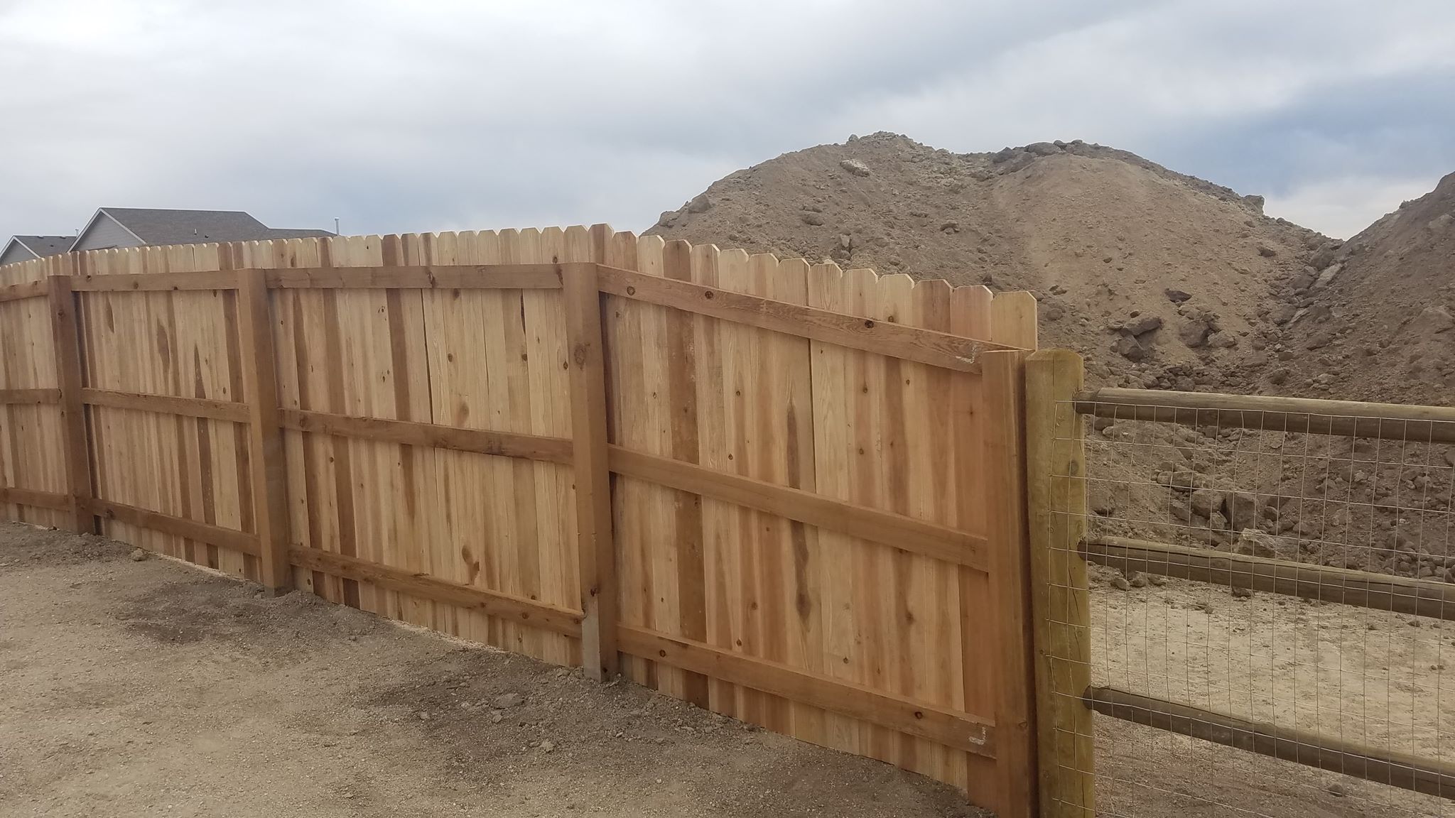 Wood fence installation, project 22